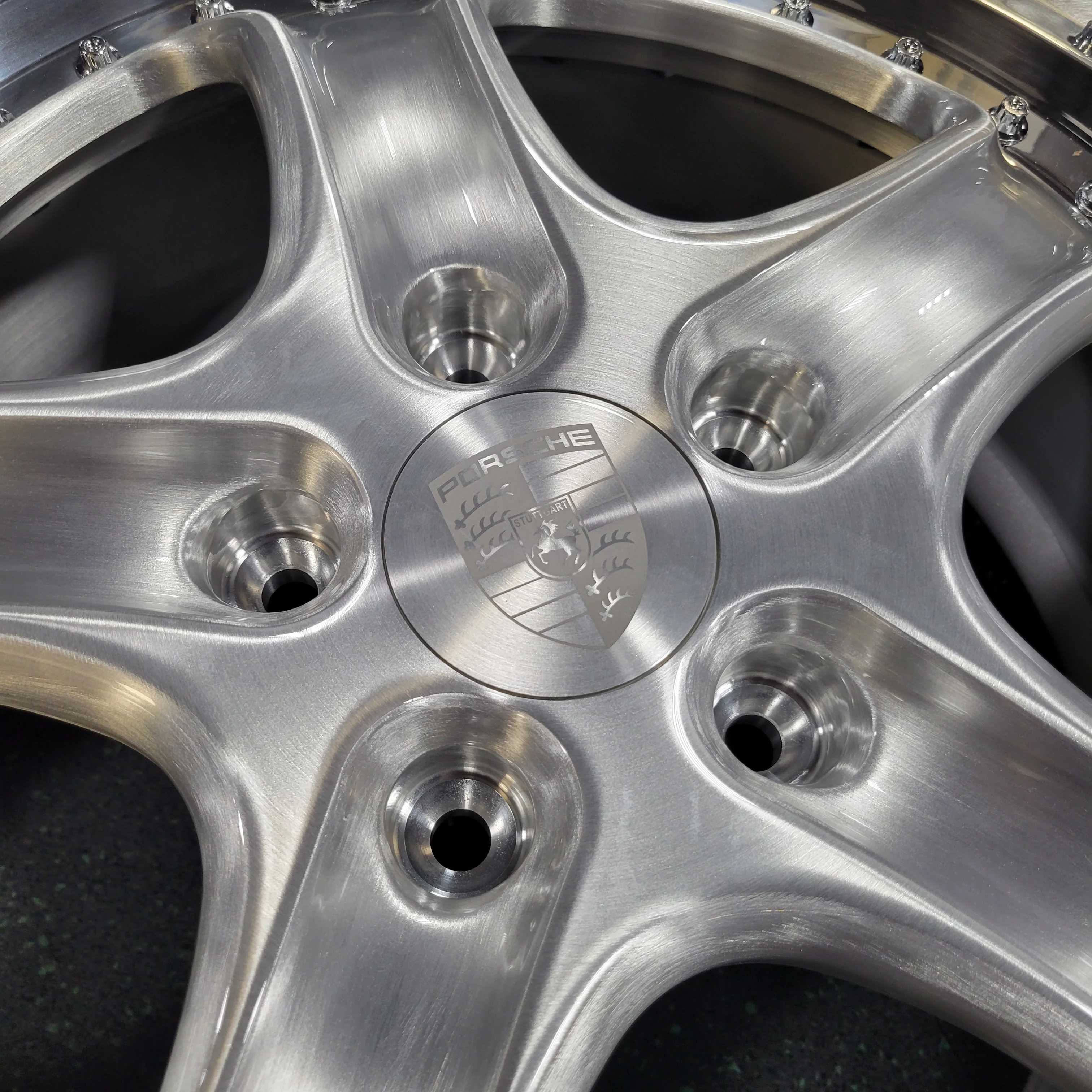 19" CupRS2 - Narrowbody - Image 3