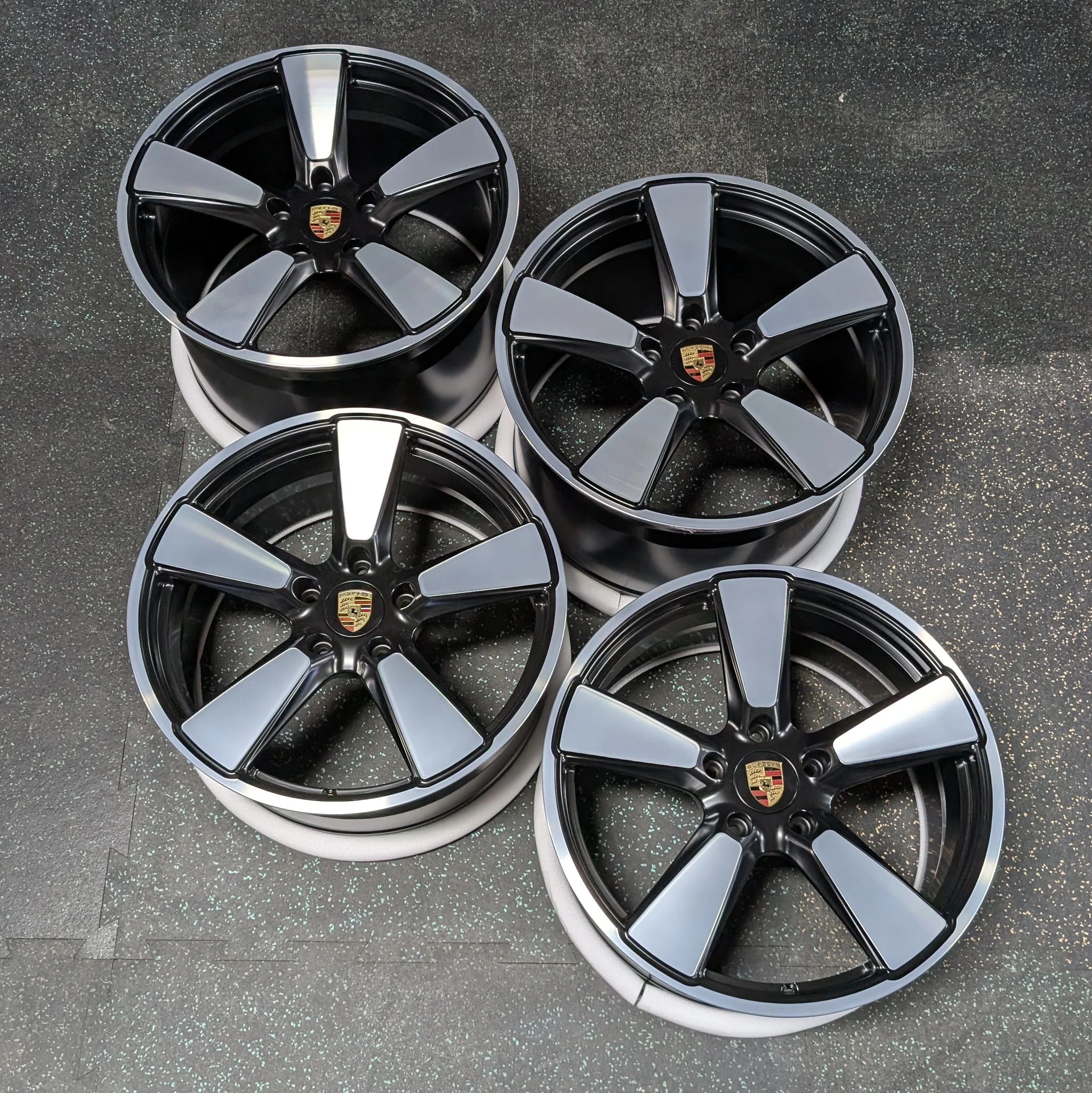 20" Heritage - 5-bolt 991 Narrowbody - Image 2